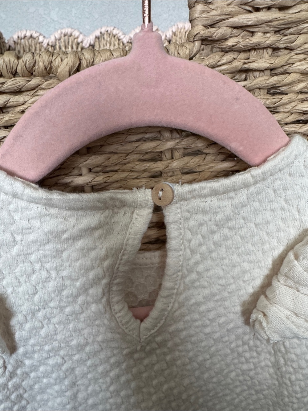 Zara Cream Textured Ruffle-Sleeve Top - Picture 5 of 5